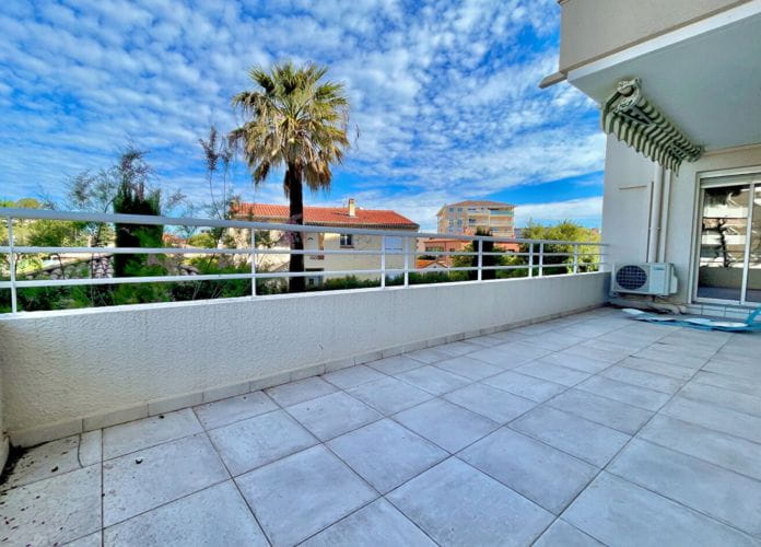 Appartement saint raphael 4 pièce(s) 100 m2 (1)