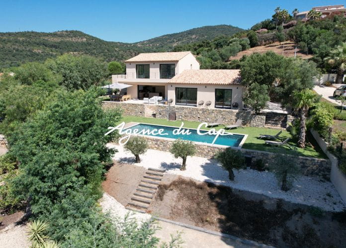 For sale provencal villa garage pool sea view 6 rooms les issambres (0)