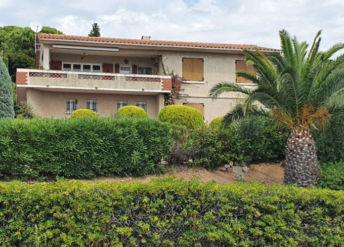 Villa  6 pièce(s) 160 m2 (0)