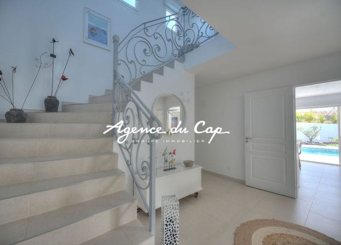 Villa saint aygulf 6 rooms 185sqm (12)